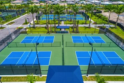 Valencia Cay at Riverland amenity